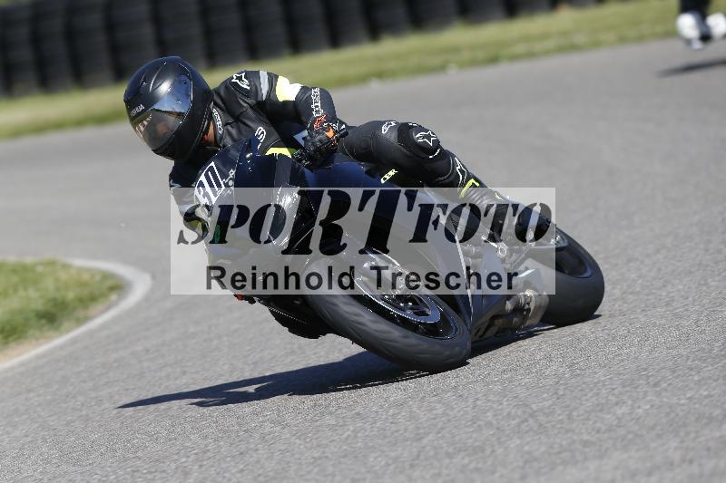 Archiv-2025/16 16.05.2025 PROMAX ADR/Gruppe gruen/330